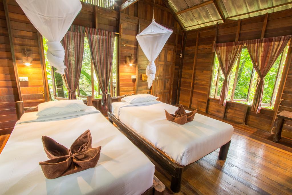 Khao Sok Riverside Cottages Khao Sok National Park Ngoại thất bức ảnh